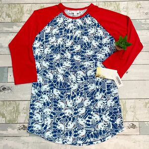 ❤️LuLaRoe Disney Mickey Mouse Randy Tee